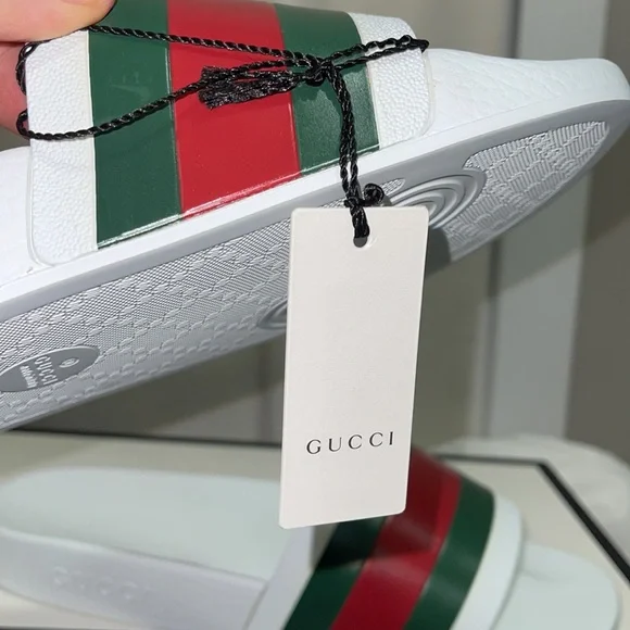 ‼️$400 NEW GUUCI MENS SLIDES‼️ - Picture 5 of 9